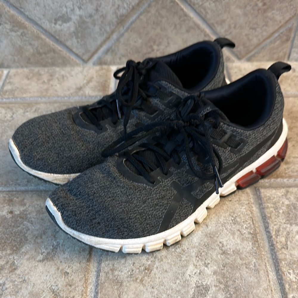 Men’s ASICS Sneakers